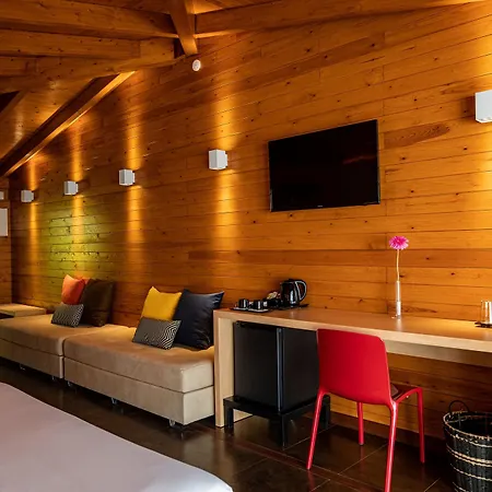 Hotel Tancat De Codorniu 4*