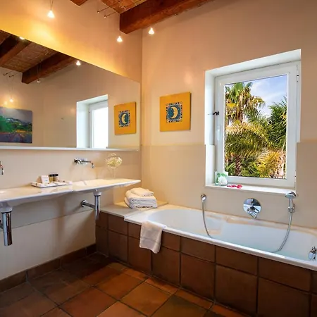 Tancat De Codorniu Hotel Les Cases d'Alcanar