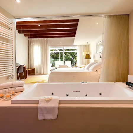 Tancat De Codorniu Hotel